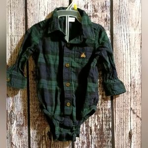 Baby Gap button down shirt onesie sz 6-12m